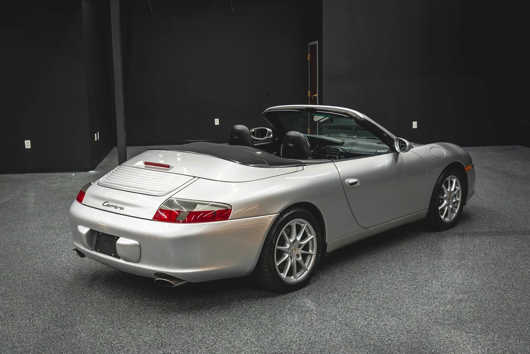 2002 Porsche 996 Carrera - Image 29 of 31