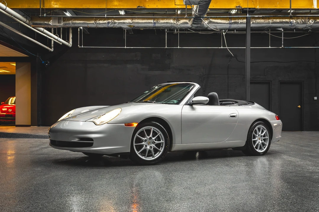 2002 Porsche 996 Carrera - Image 13 of 31