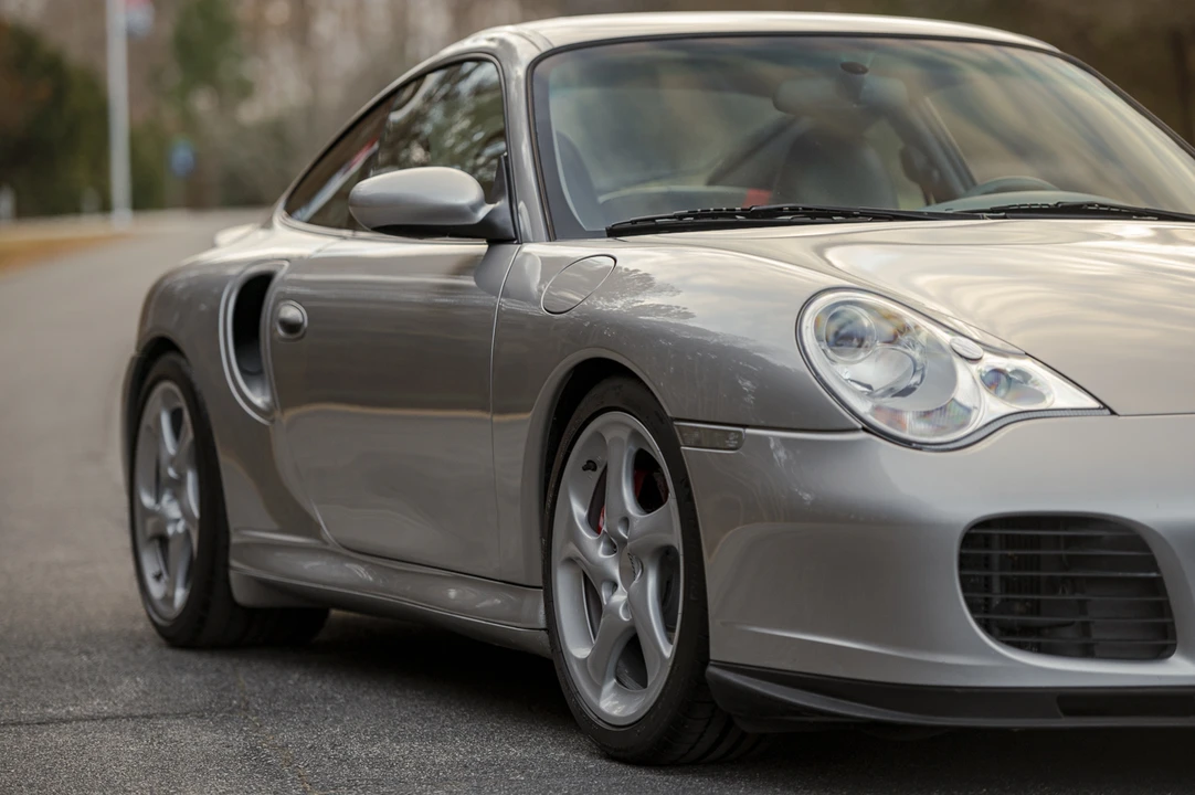 2002 Porsche 996 Turbo - Image 30 of 31