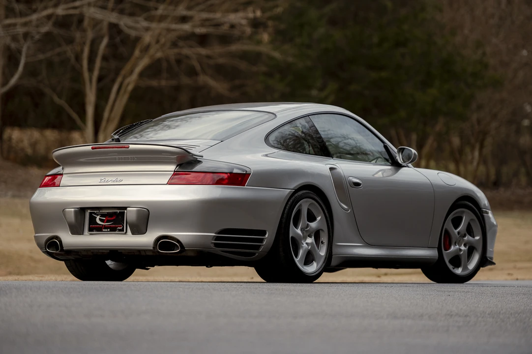 2002 Porsche 996 Turbo - Image 15 of 31