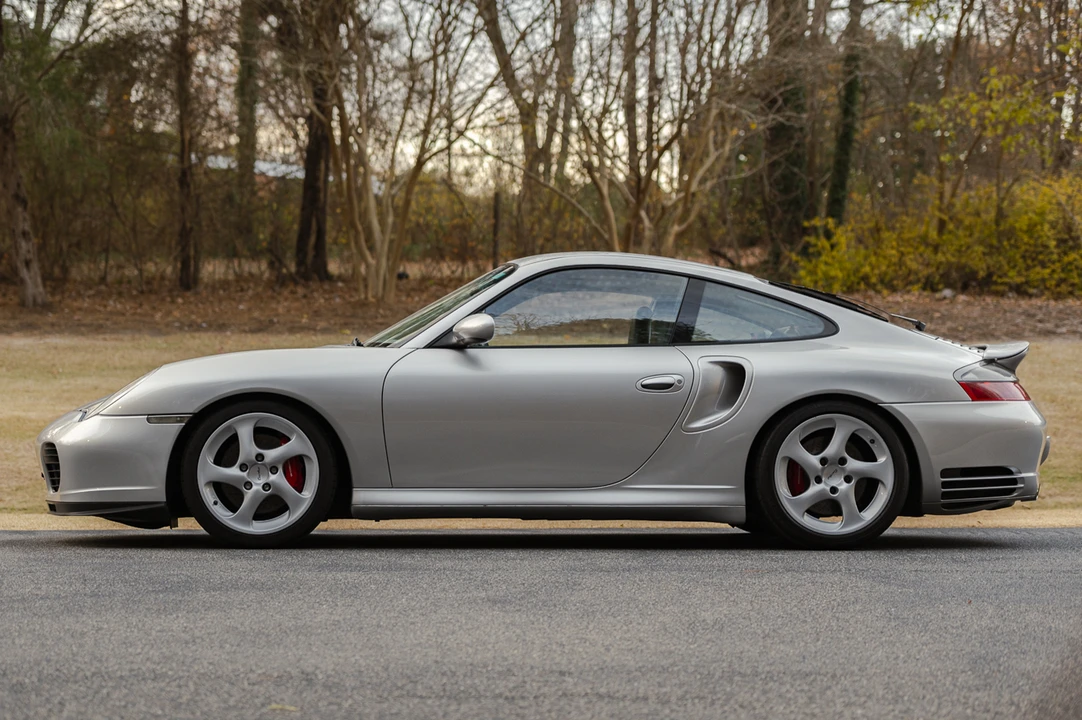 2002 Porsche 996 Turbo - Image 23 of 31