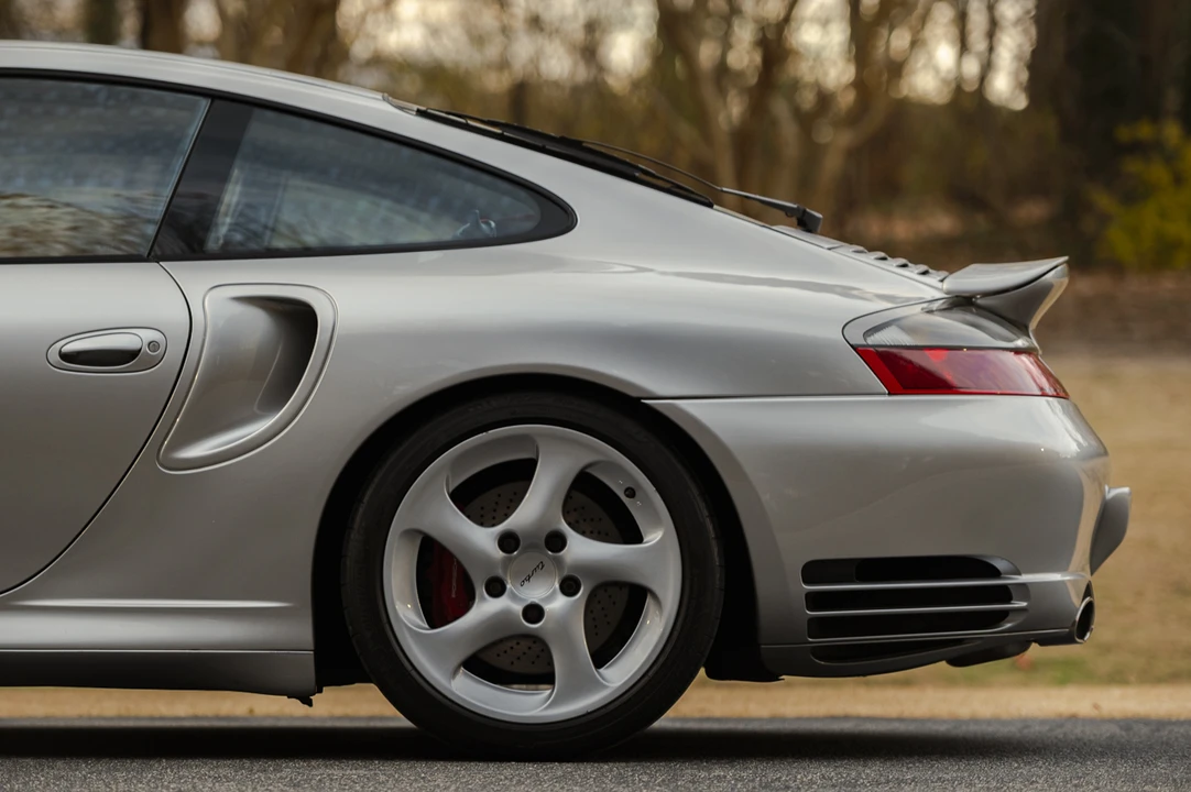 2002 Porsche 996 Turbo - Image 26 of 31