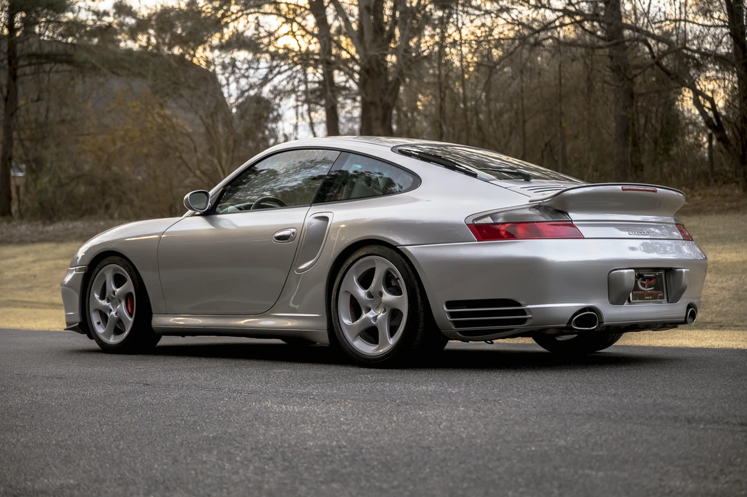 2002 Porsche 996 Turbo - Image 17 of 31