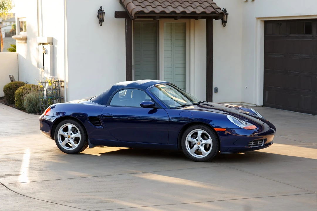2002 Porsche 986 Boxster - Image 9 of 31