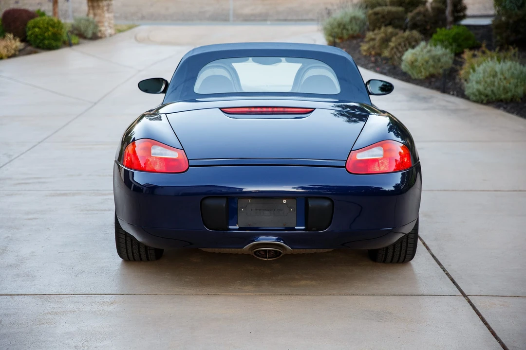 2002 Porsche 986 Boxster - Image 15 of 31