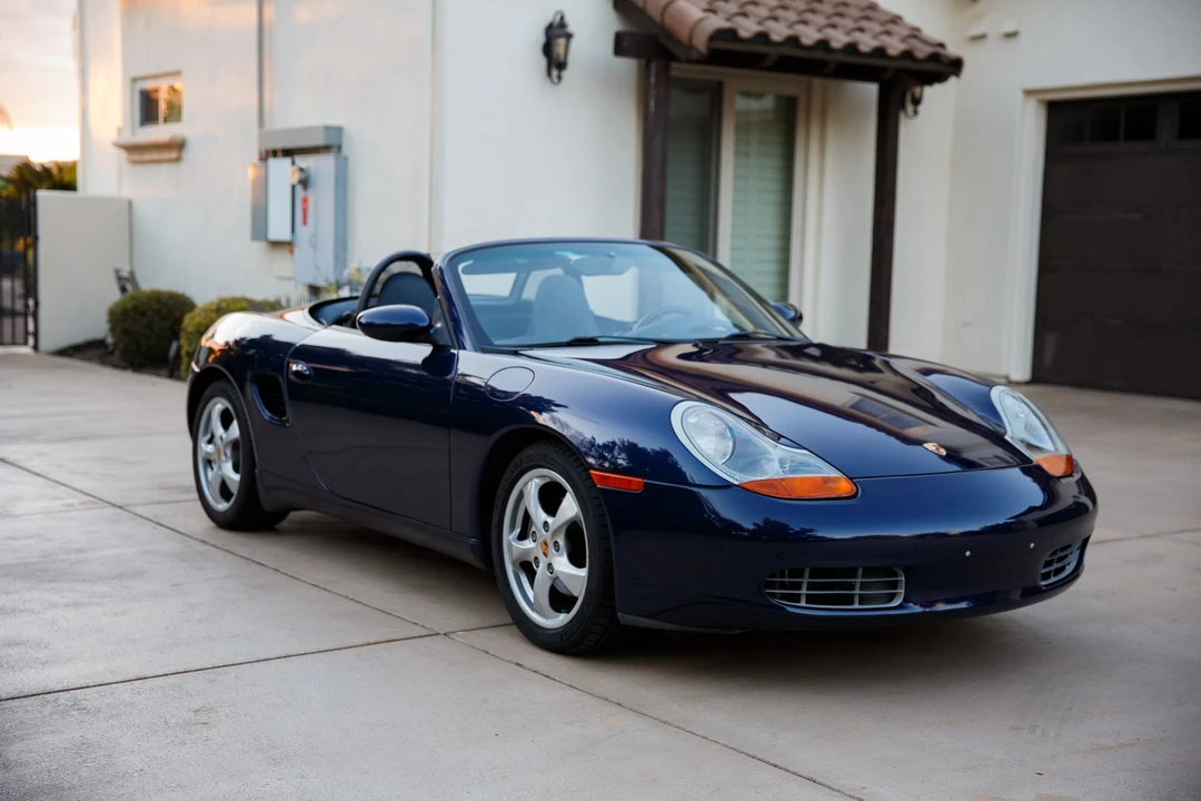 2002 Porsche 986 Boxster - Image 8 of 31