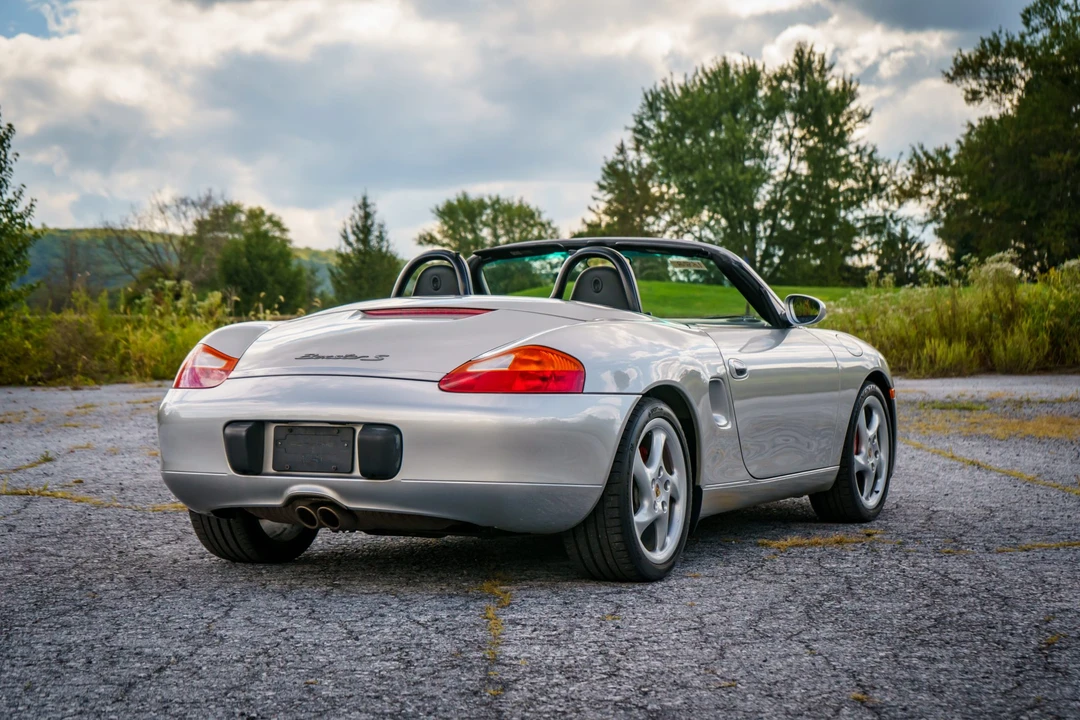 2002 Porsche 986 Boxster S - Image 9 of 31