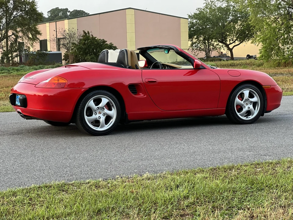 2002 Porsche 986 Boxster S - Image 16 of 31