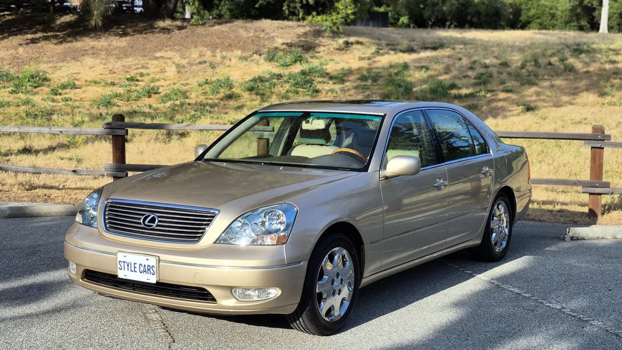 2003 Lexus LS 3rd Gen - Image 3 of 31