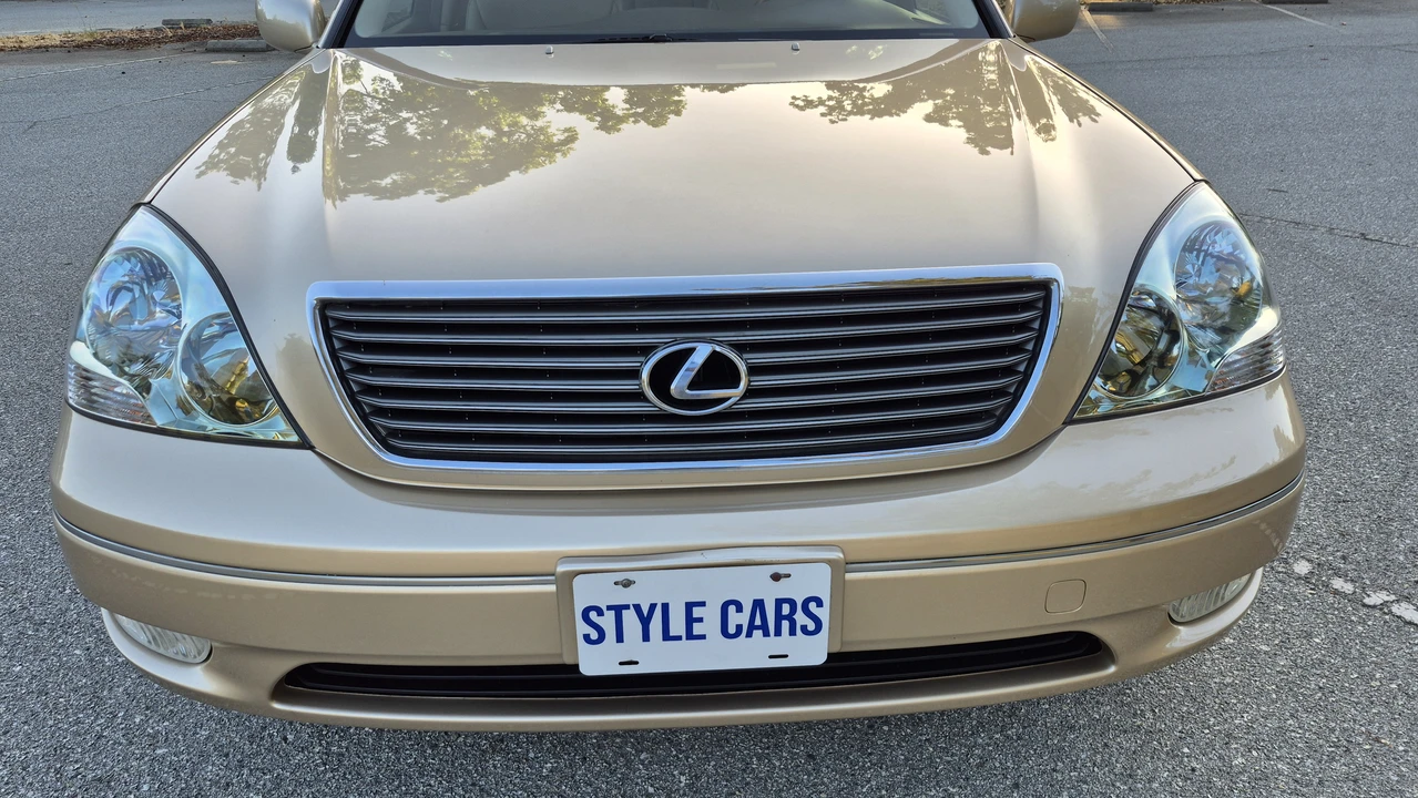 2003 Lexus LS 3rd Gen - Image 31 of 31