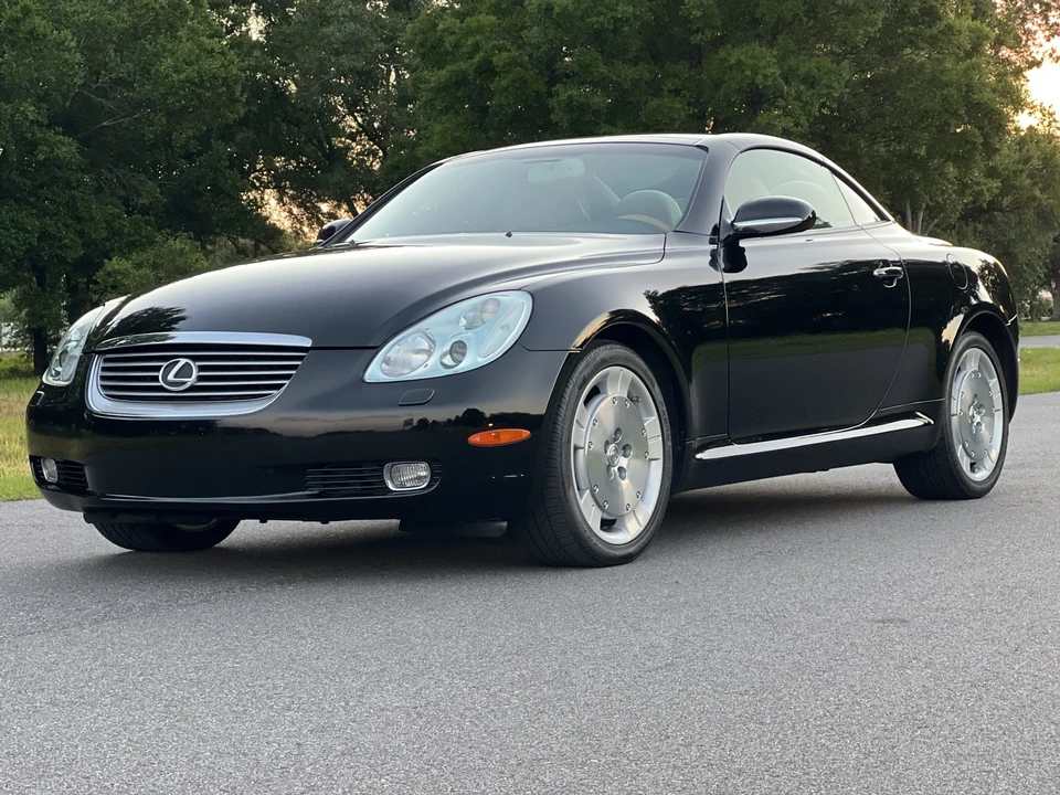2003 Lexus SC430 - Image 2 of 31