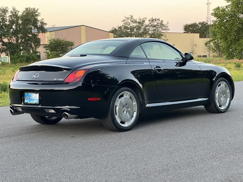 2003 Lexus SC430 - Image 24 of 31