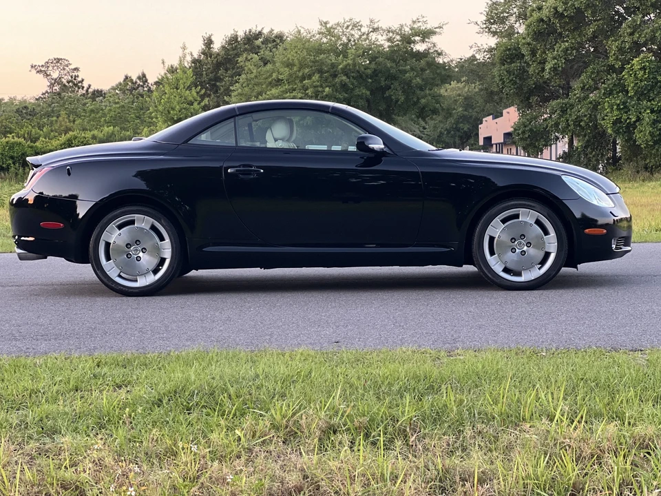 2003 Lexus SC430 - Image 19 of 31