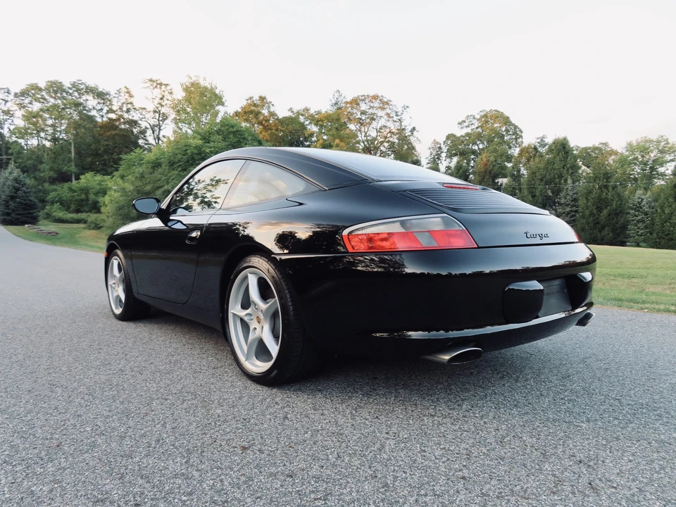 2003 Porsche 996 Carrera - Image 8 of 31