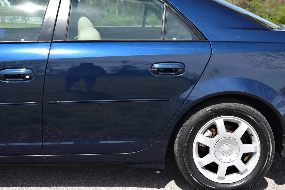 2004 Cadillac CTS 1st Gen - Image 15 of 31