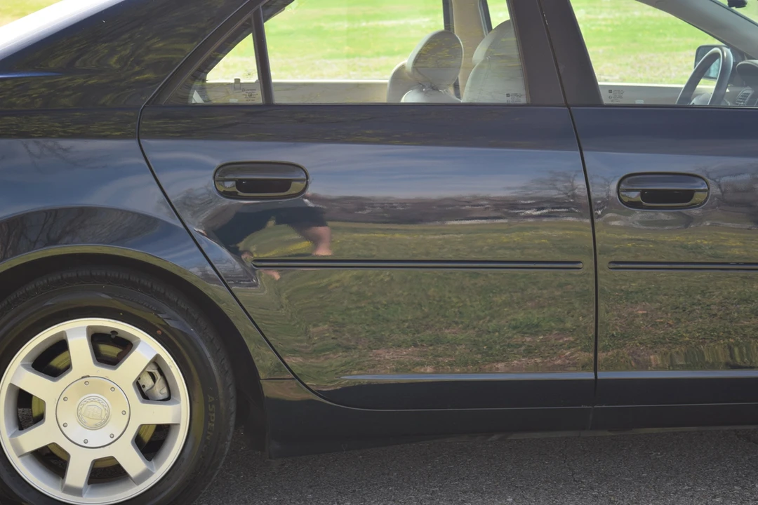 2004 Cadillac CTS 1st Gen - Image 18 of 31