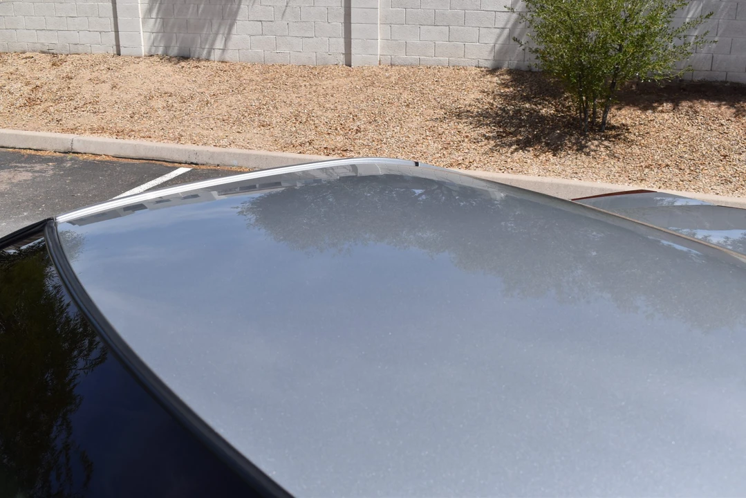 2004 Cadillac XLR - Image 30 of 31
