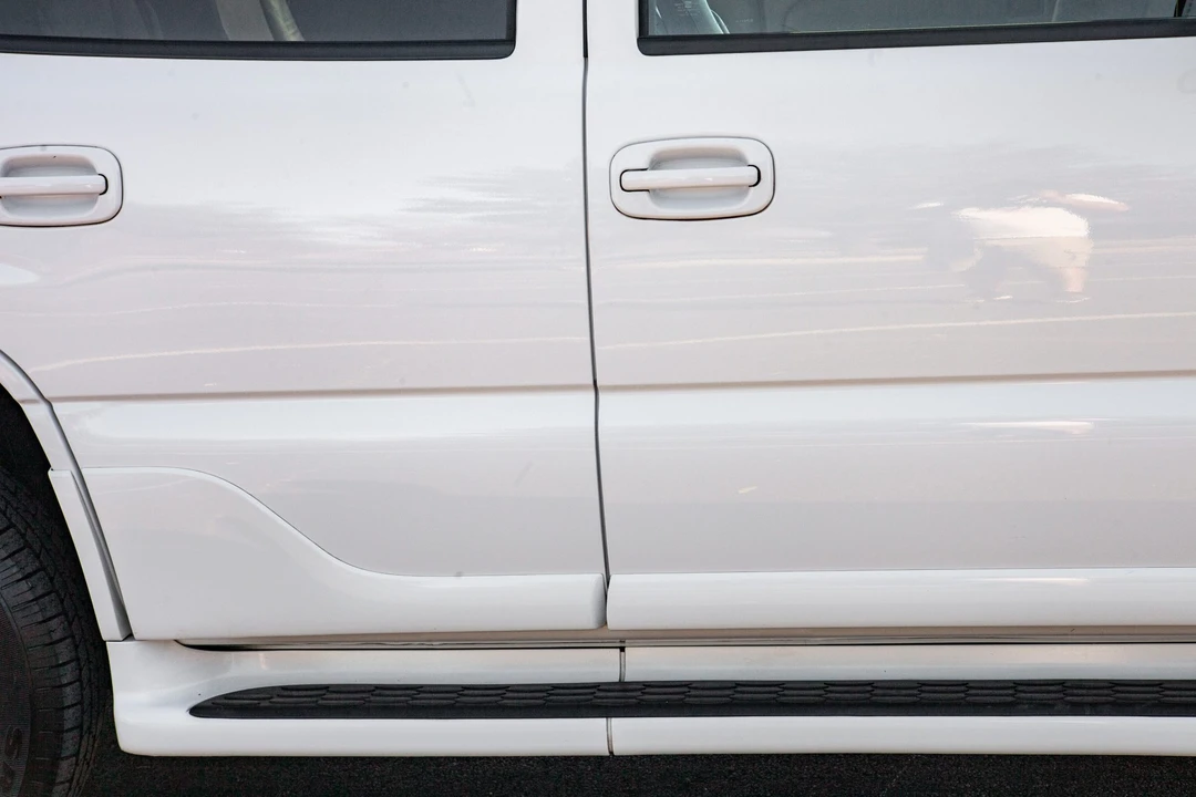 2004 GMC Yukon 2nd Gen - Image 20 of 31