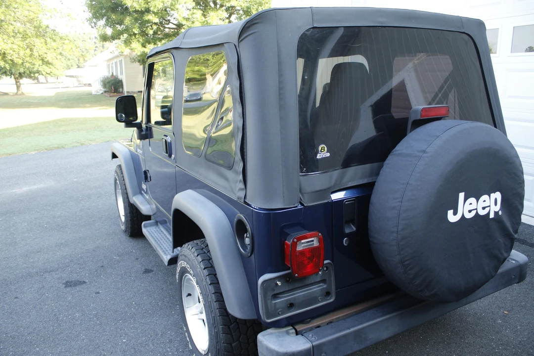 2004 Jeep TJ Wrangler - Image 22 of 31