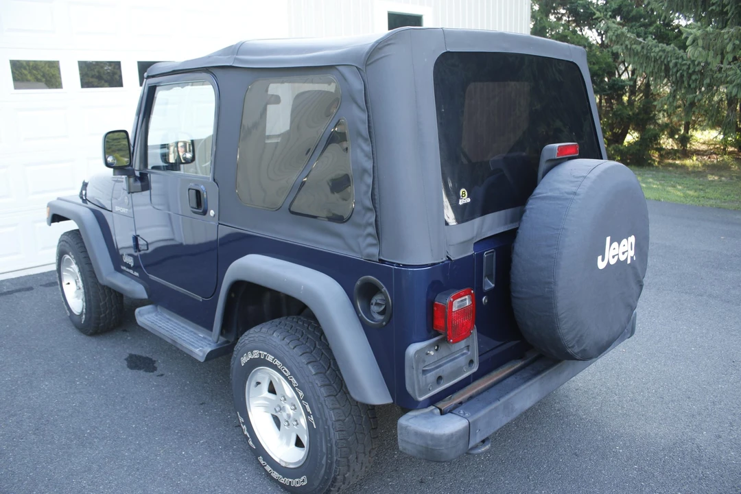 2004 Jeep TJ Wrangler - Image 23 of 31