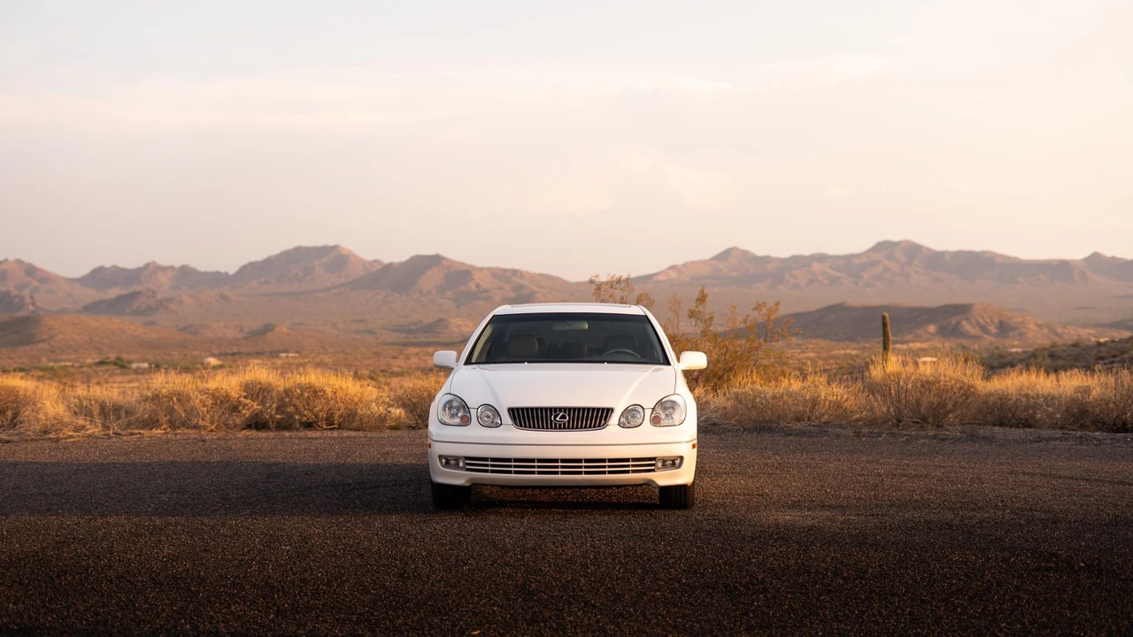 2004 Lexus GS 3rd Gen - Image 13 of 31