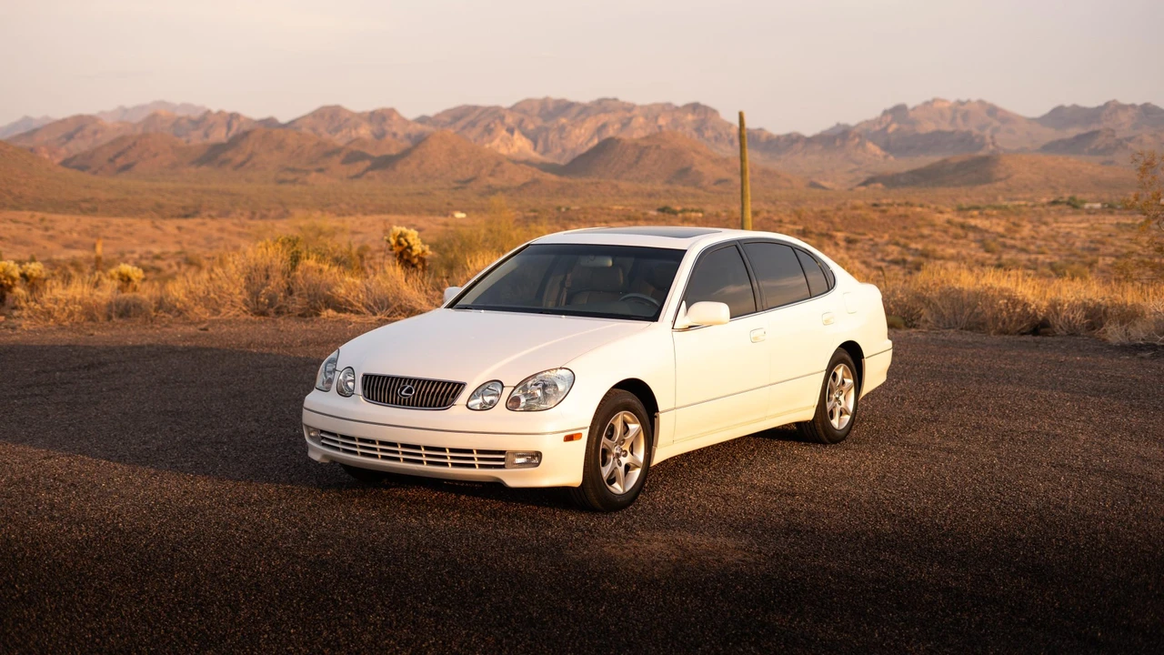 2004 Lexus GS 3rd Gen - Image 7 of 31
