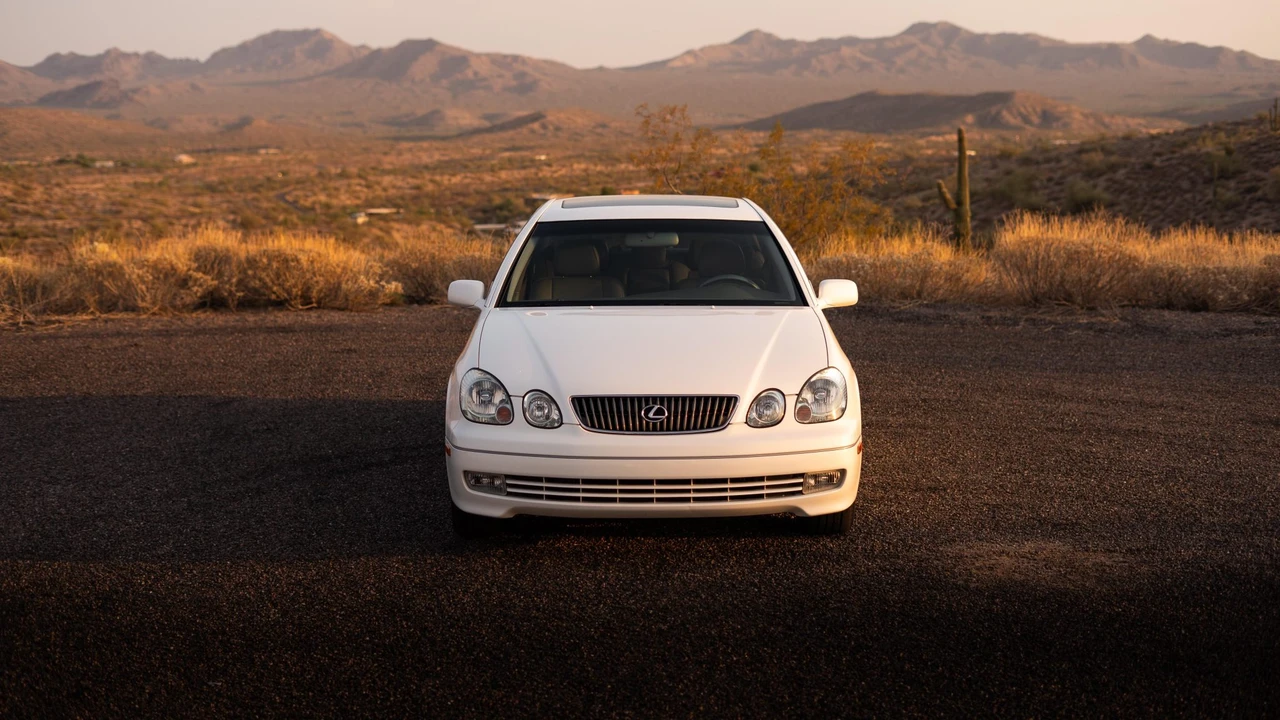 2004 Lexus GS 3rd Gen - Image 18 of 31
