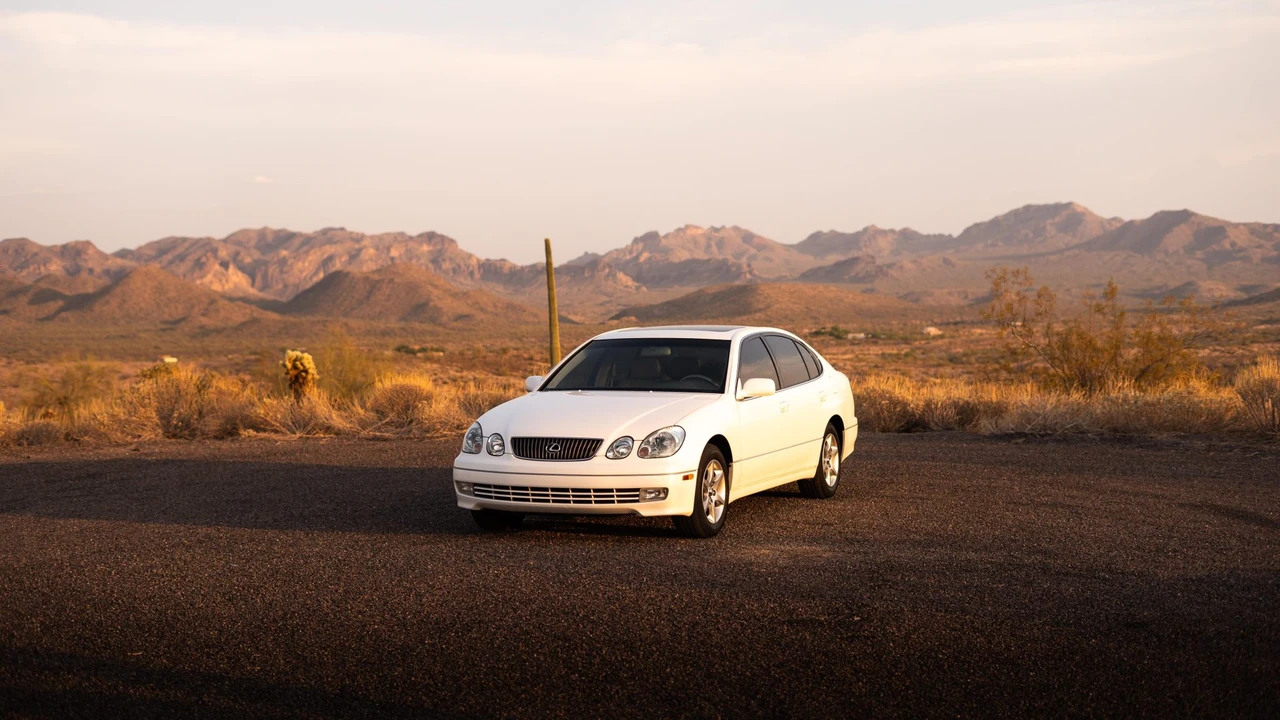 2004 Lexus GS 3rd Gen - Image 10 of 31