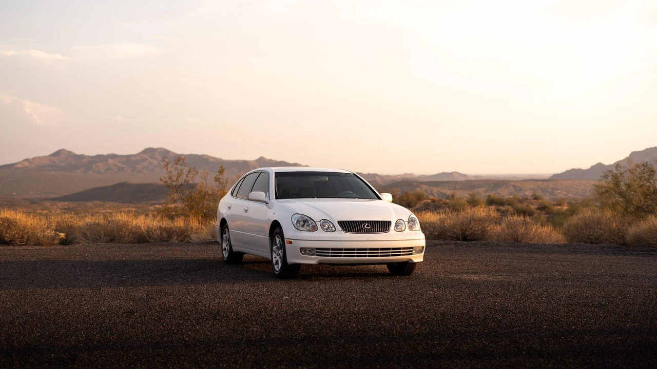 2004 Lexus GS 3rd Gen - Image 24 of 31