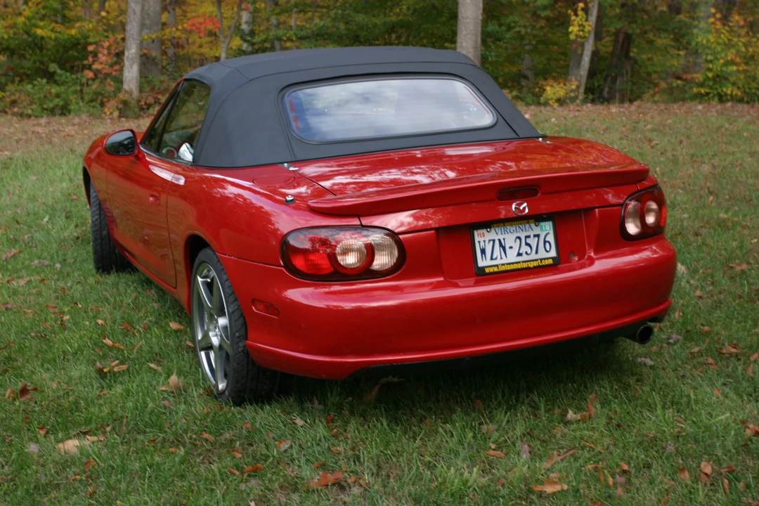 2004 Mazda NB Mazdaspeed MX-5 Miata - Image 11 of 31