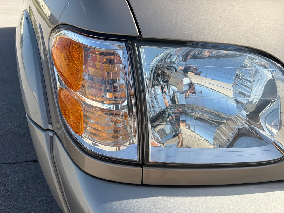 2004 Toyota Sequoia 1st Gen - Image 17 of 31
