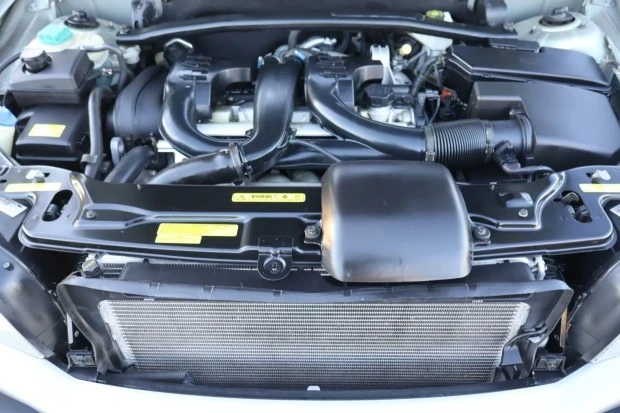 2004 Volvo XC90 1st Gen - Image 7 of 8