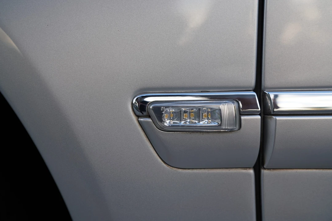 2005 Audi D3 A8 - Image 27 of 31