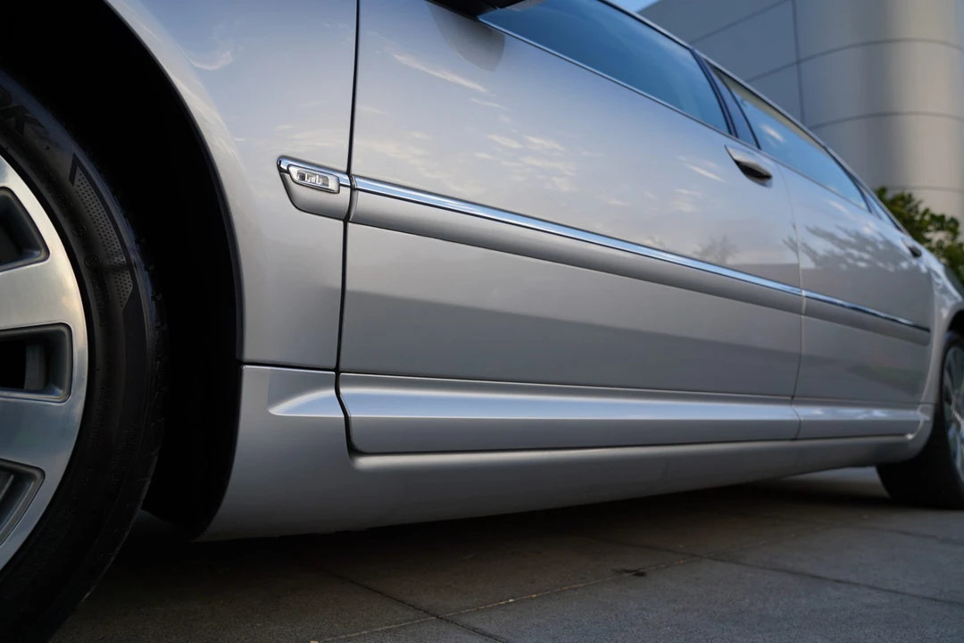 2005 Audi D3 A8 - Image 25 of 31