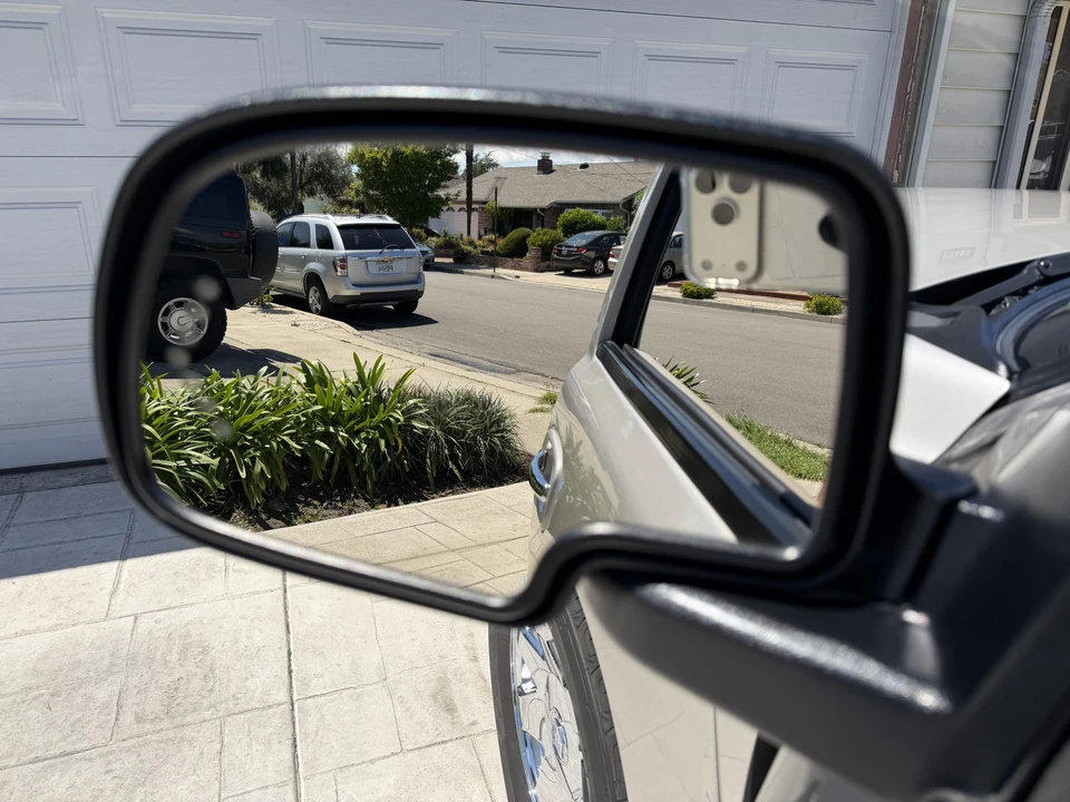 2005 Cadillac Escalade & EXT 2nd Gen - Image 20 of 31
