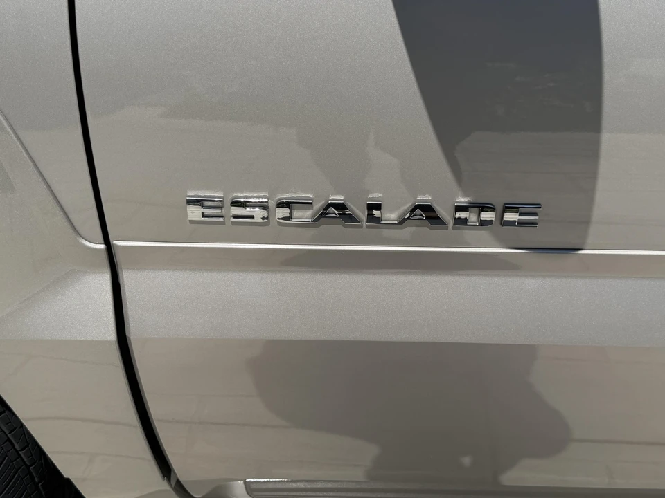 2005 Cadillac Escalade & EXT 2nd Gen - Image 22 of 31