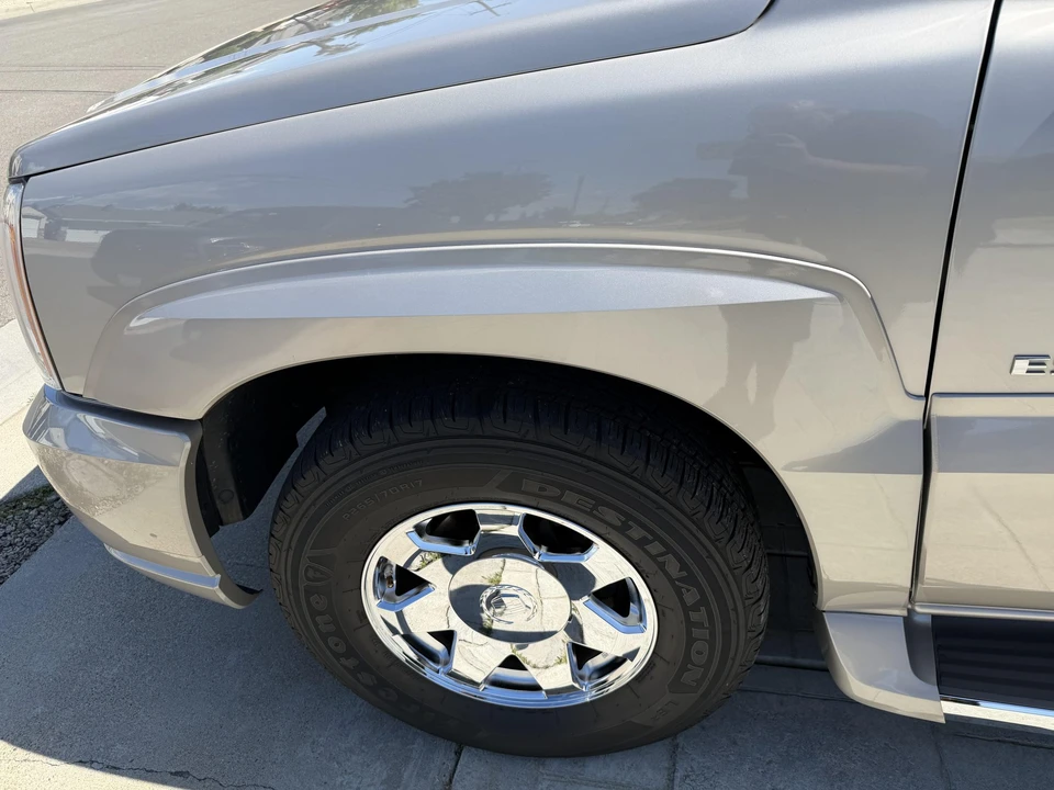 2005 Cadillac Escalade & EXT 2nd Gen - Image 17 of 31