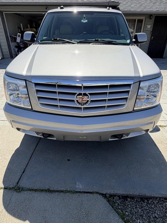 2005 Cadillac Escalade & EXT 2nd Gen - Image 7 of 31
