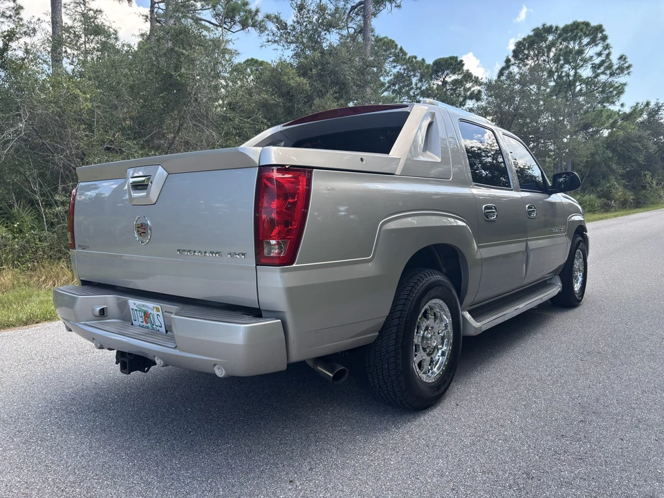 2005 Cadillac Escalade & EXT 2nd Gen - Image 6 of 31