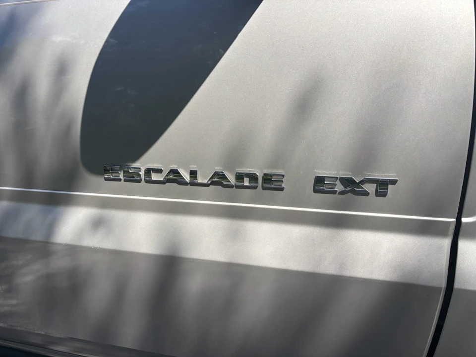 2005 Cadillac Escalade & EXT 2nd Gen - Image 25 of 31