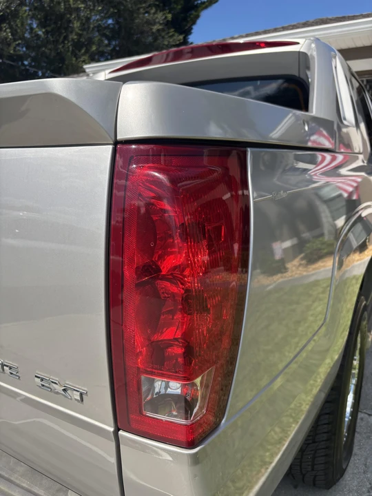 2005 Cadillac Escalade & EXT 2nd Gen - Image 16 of 31