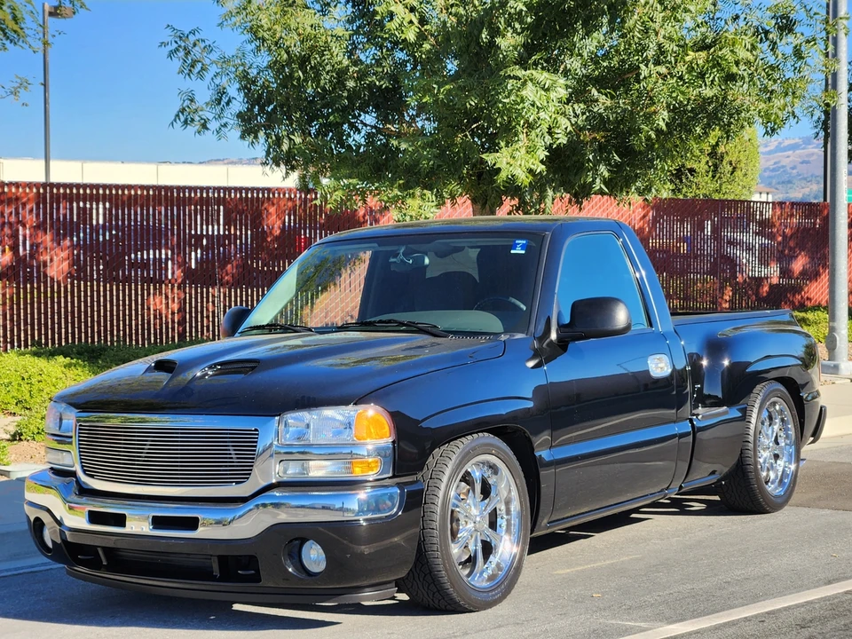 2005 GMC Sierra 2nd Gen - Image 28 of 31
