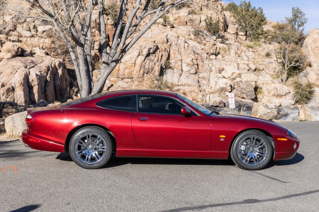 2005 Jaguar X100 XKR - Image 5 of 31