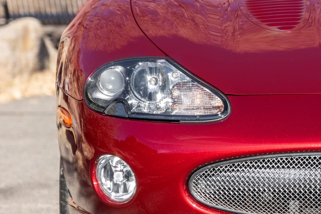 2005 Jaguar X100 XKR - Image 10 of 31