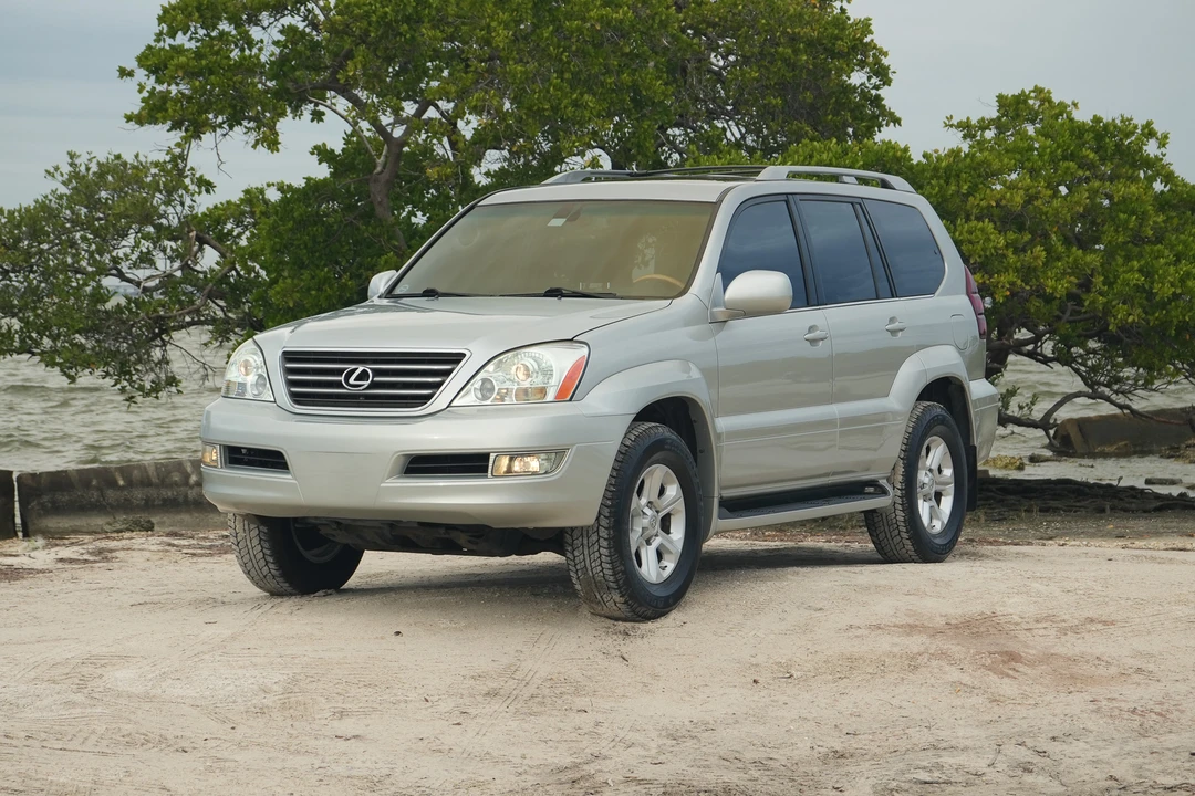 2005 Lexus GX 1st Gen - Image 6 of 31