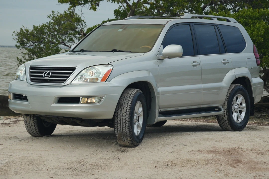 2005 Lexus GX 1st Gen - Image 4 of 31