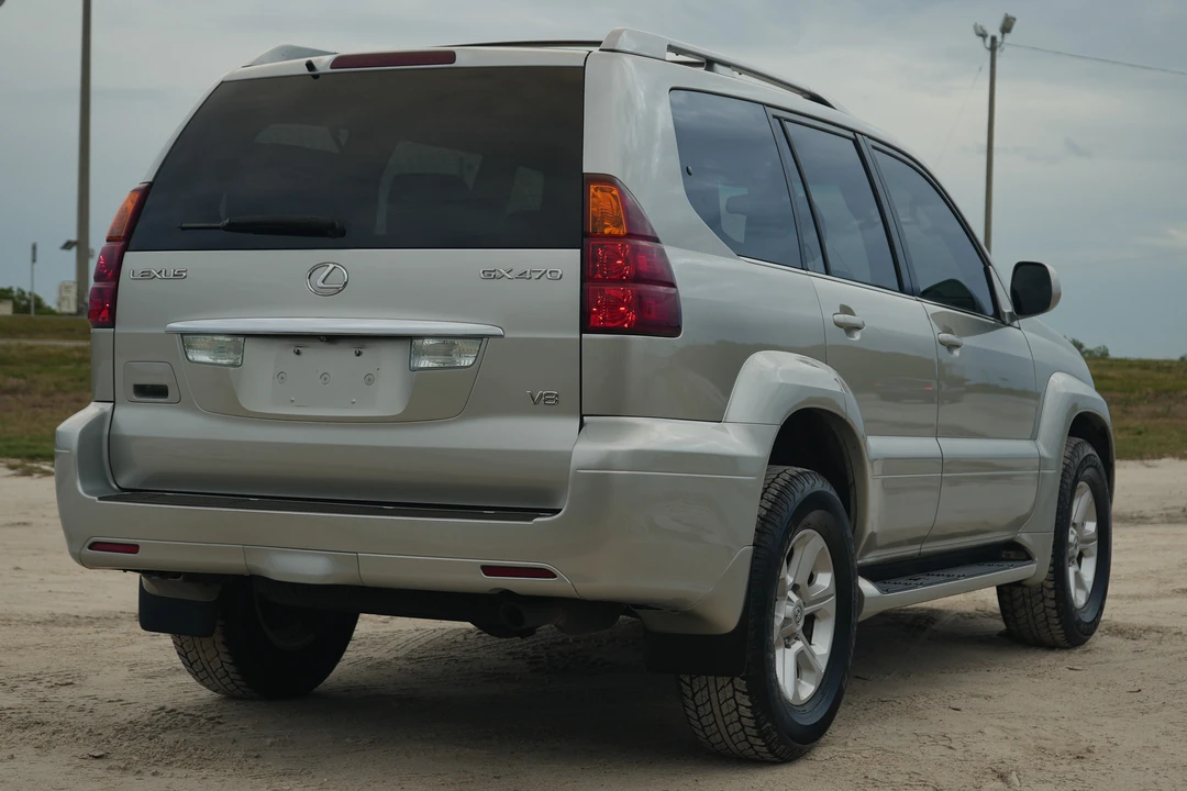 2005 Lexus GX 1st Gen - Image 13 of 31