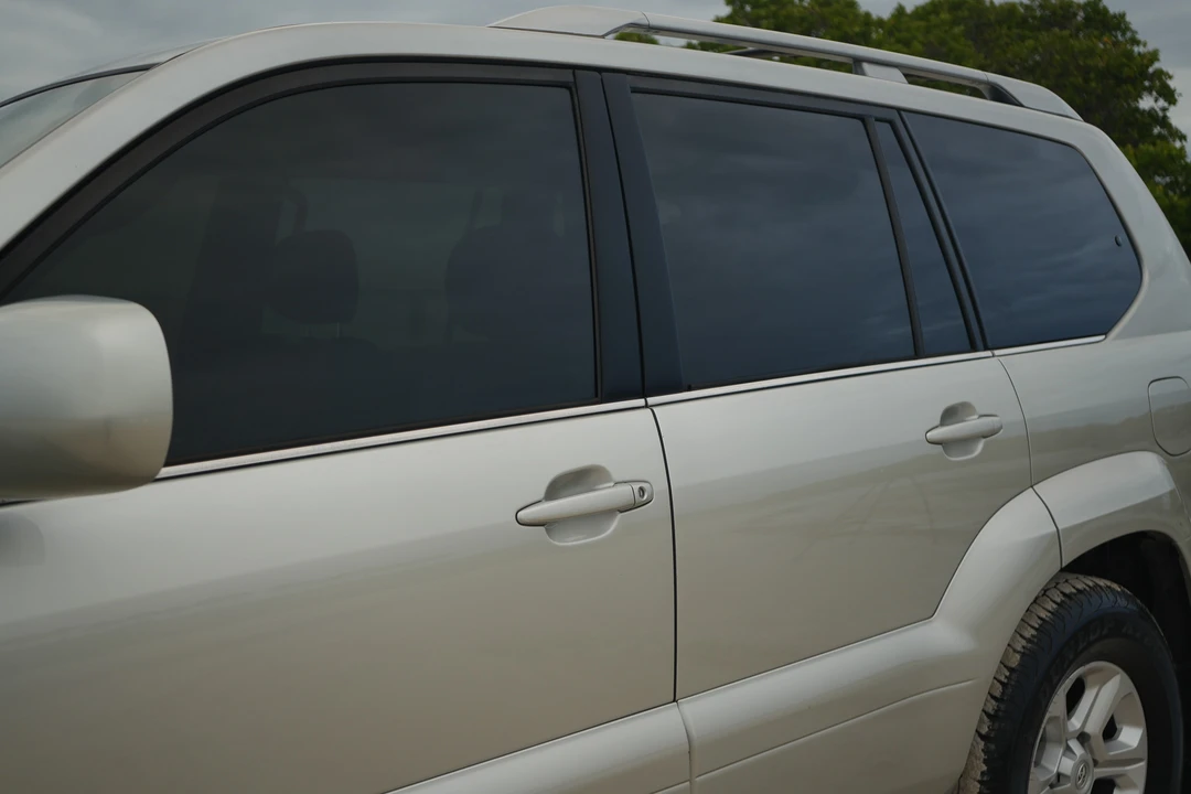 2005 Lexus GX 1st Gen - Image 31 of 31
