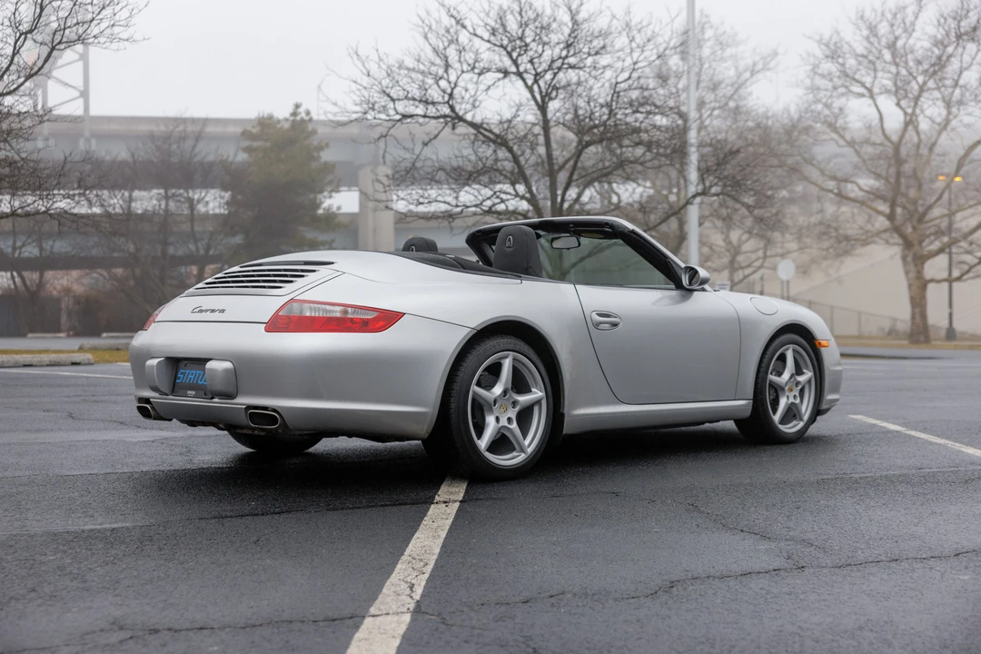 2005 Porsche 997 Carrera - Image 18 of 31