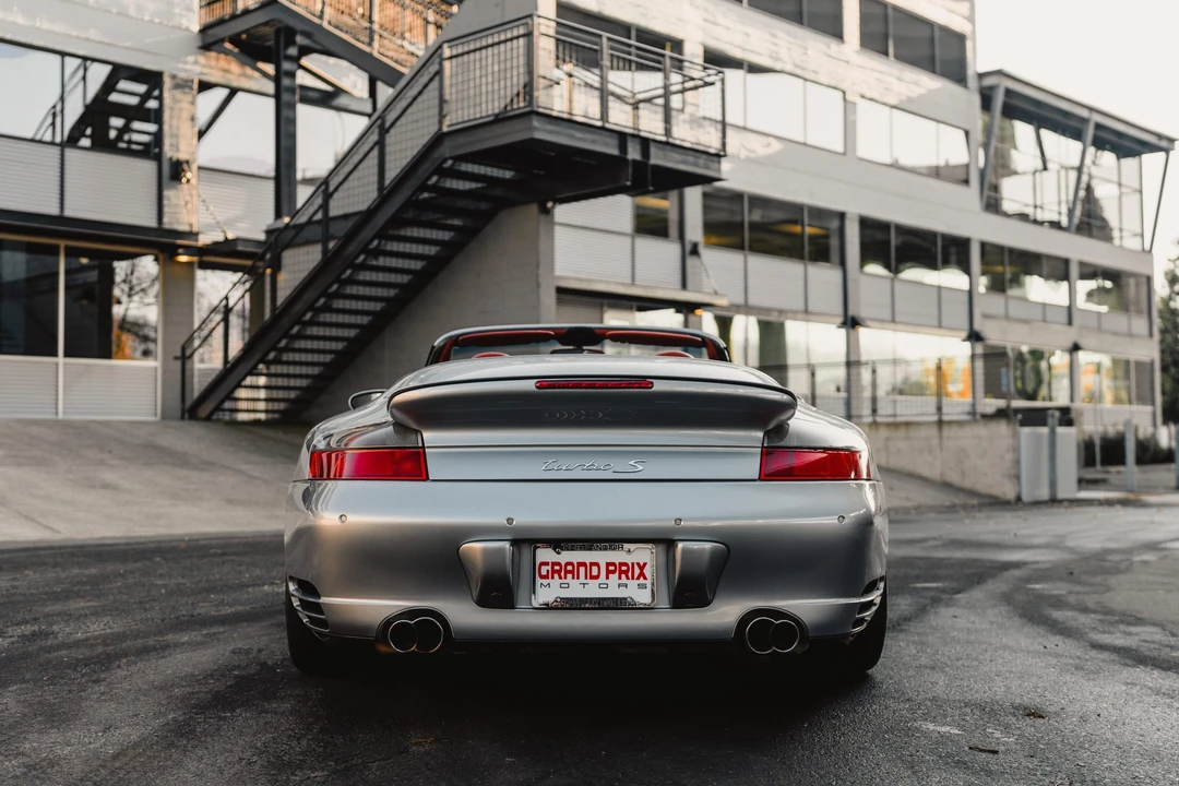 2005 Porsche 996 Turbo - Image 10 of 31